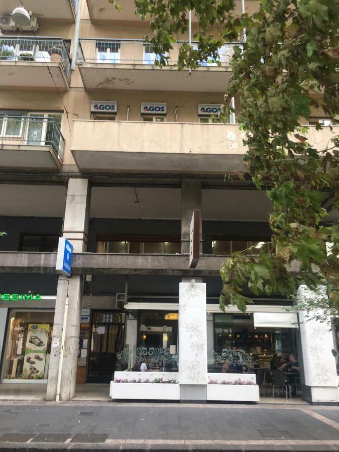 קטאניה Luxurious Street Apartments מראה חיצוני תמונה